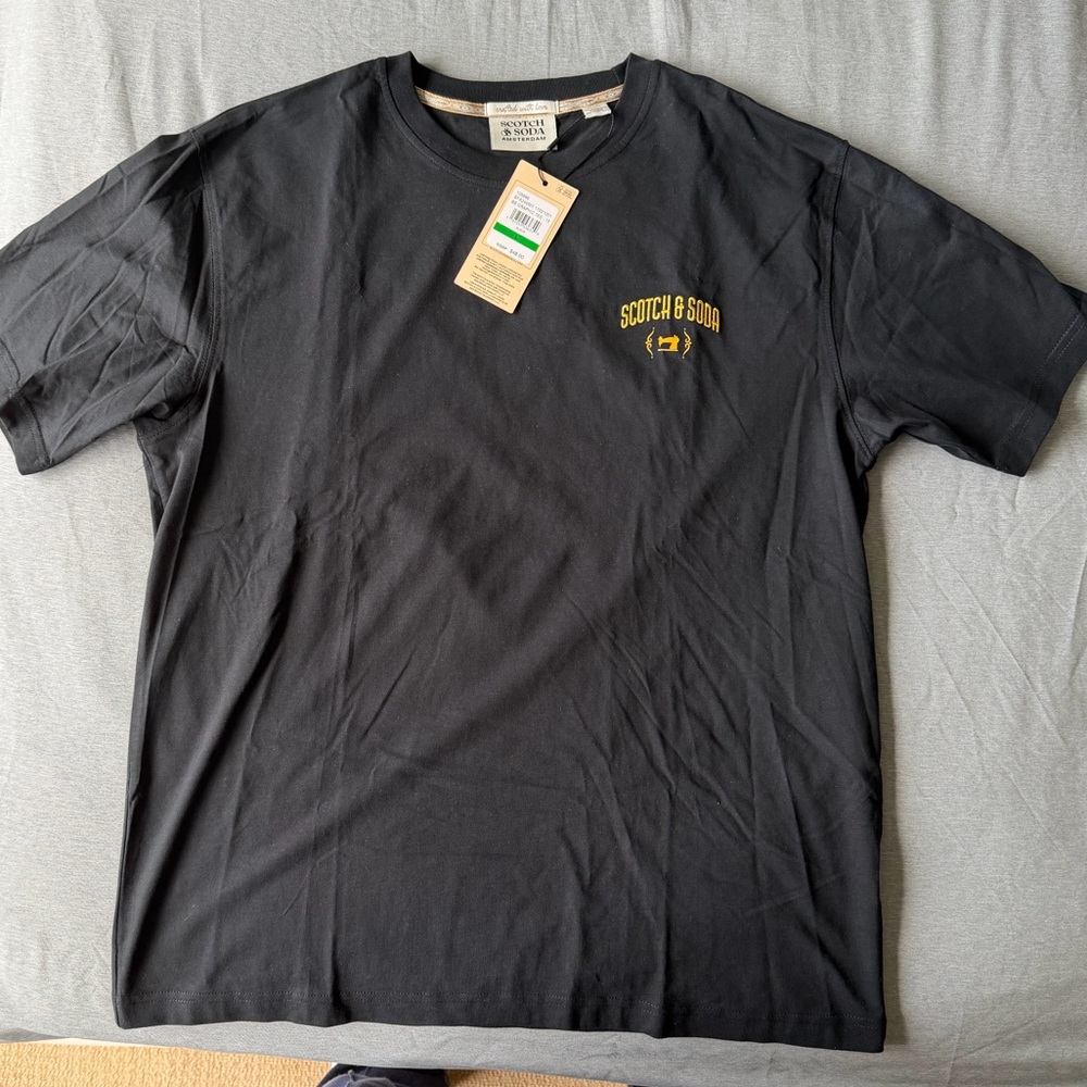 BNWT Set of 2 Scotch & Soda Tee Shirts (Size L)